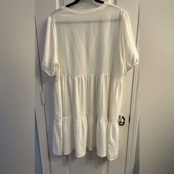 Elegant Flowy White tiered babydoll Button-Down V-neck S/S Dress Size XL - Picture 4 of 6